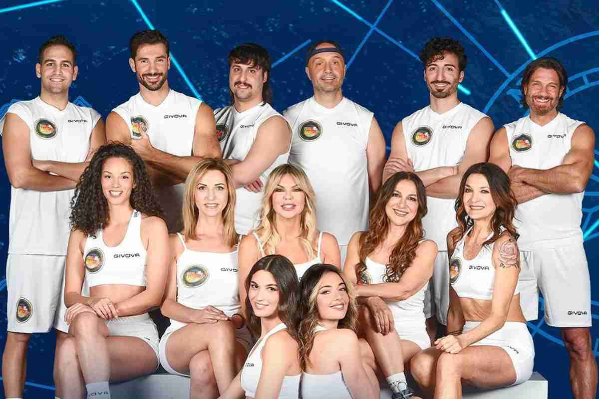 Isola dei Famosi cast annuncio gravidanza